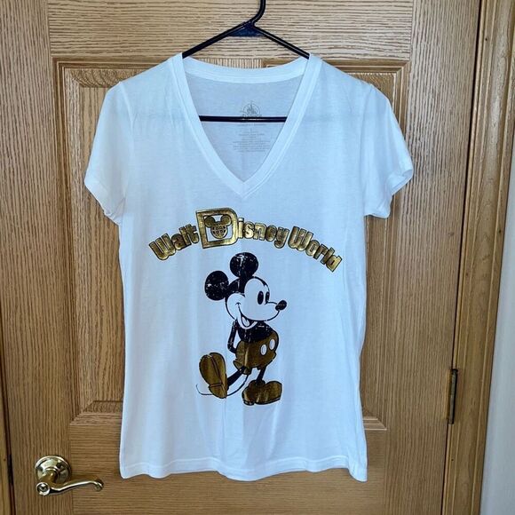 Walt Disney World Mickey Mouse V-Neck Gold Foil Tee Shirt Large - Picture 1 of 4